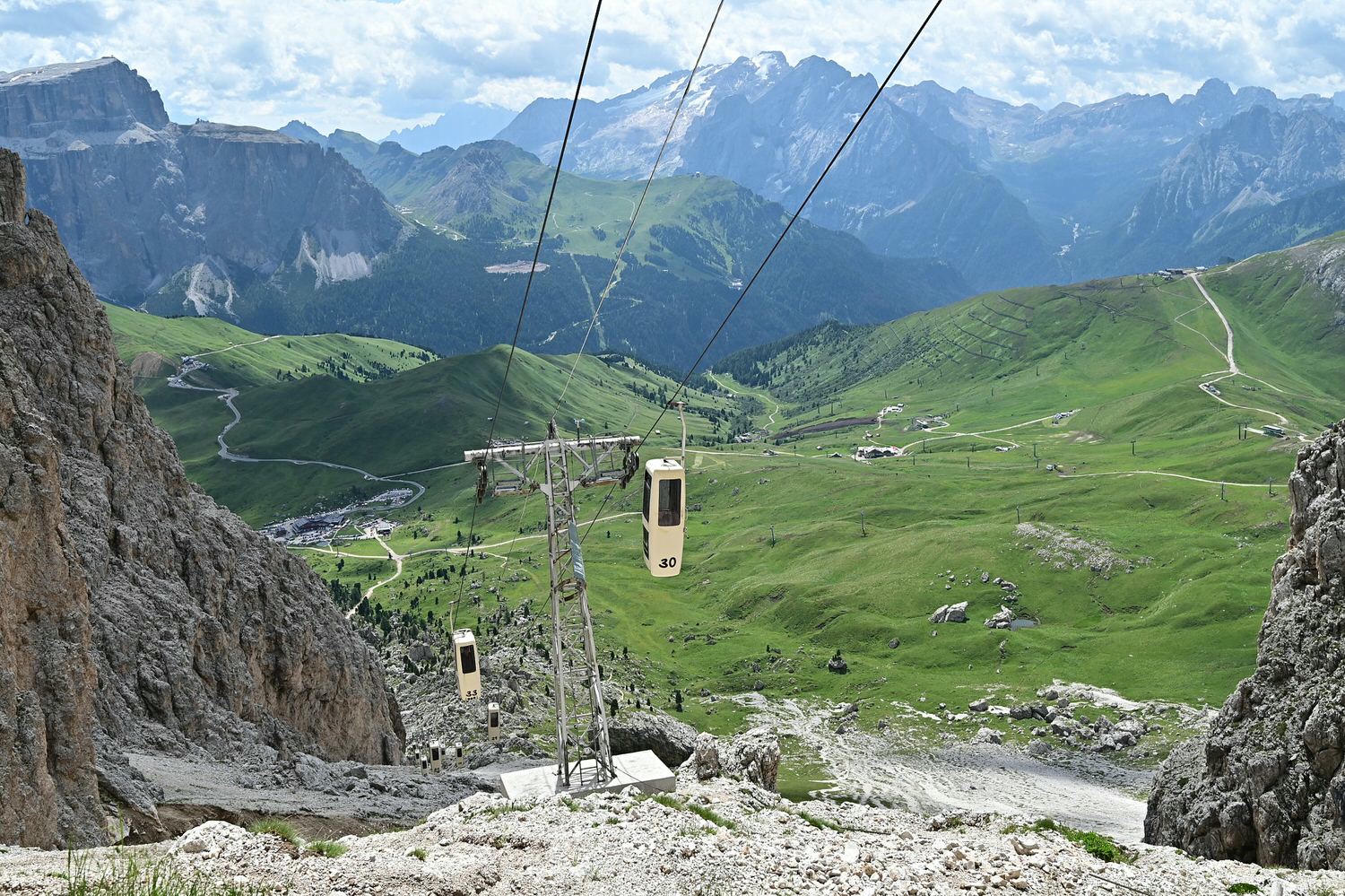 義大利。Dolomites多洛米蒂Val Gardena經典健行步道,Sassolungo環線 - 第3張圖