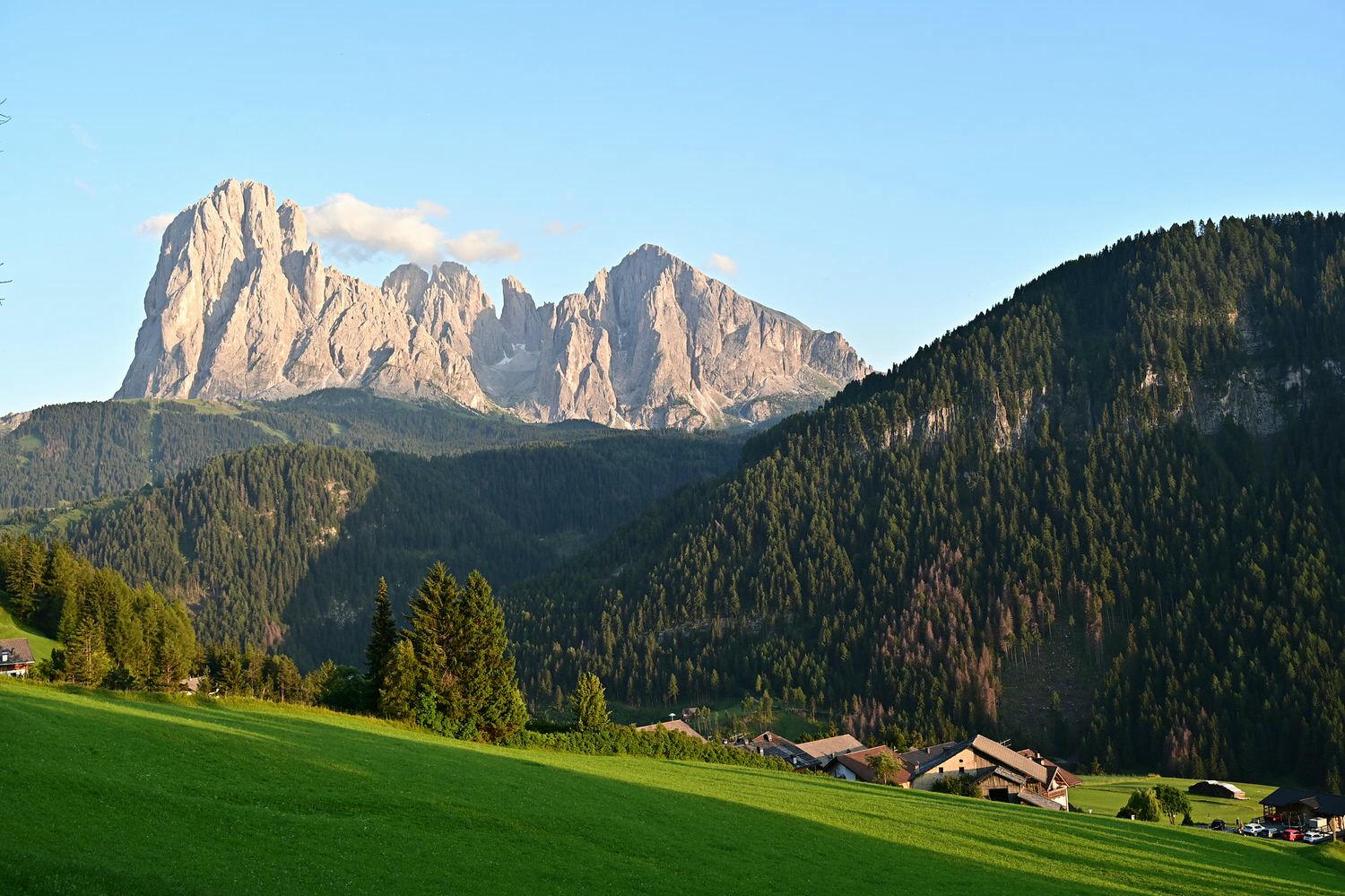 義大利。 Dolomites多洛米蒂,Ortisei小鎮探訪Val Gardena地區最古老教堂St. Jakobs Kirche/Church of Saint Giacomo - 第4張圖