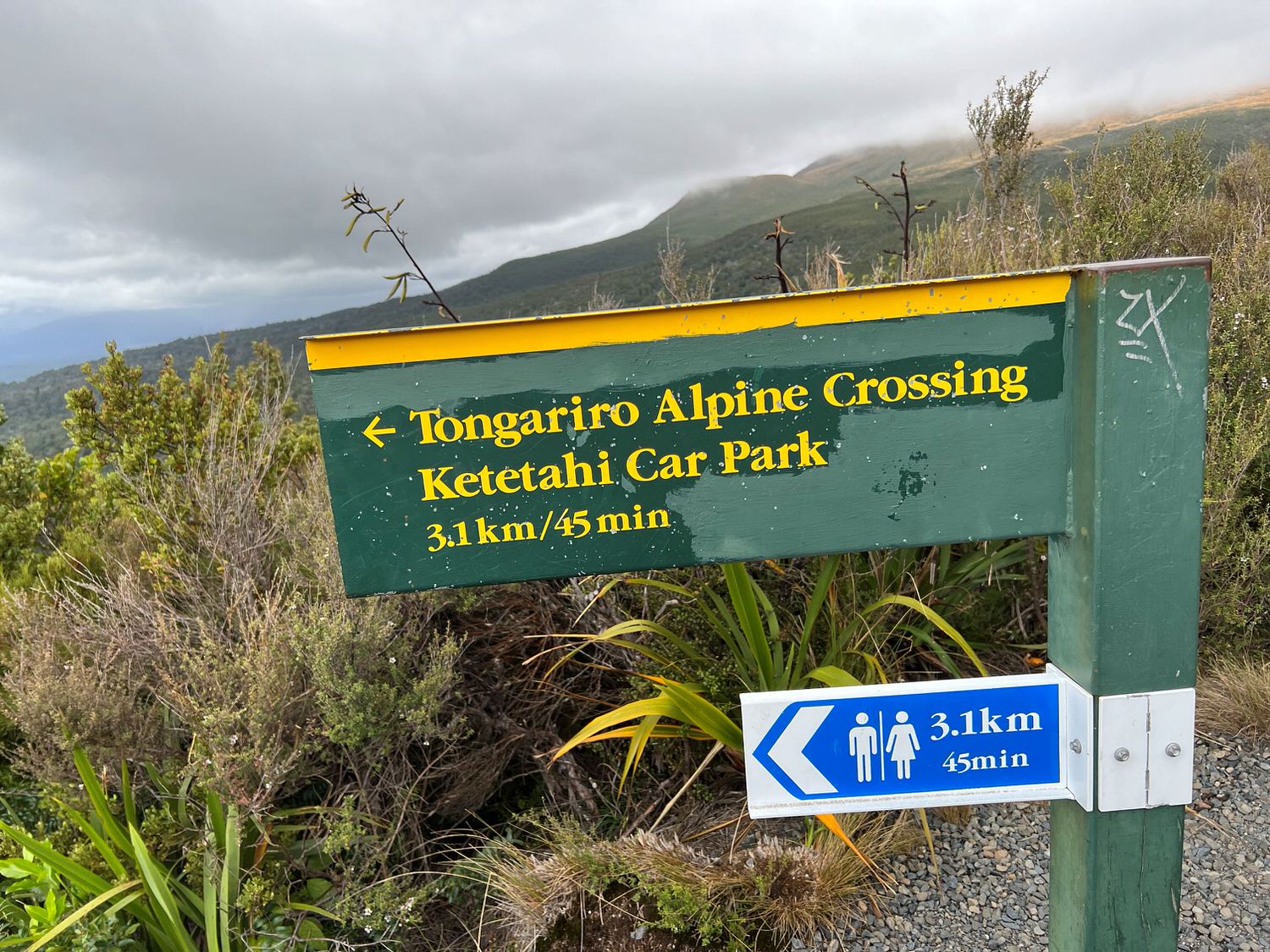 Tongariro Alpine CrossingIMG 4108