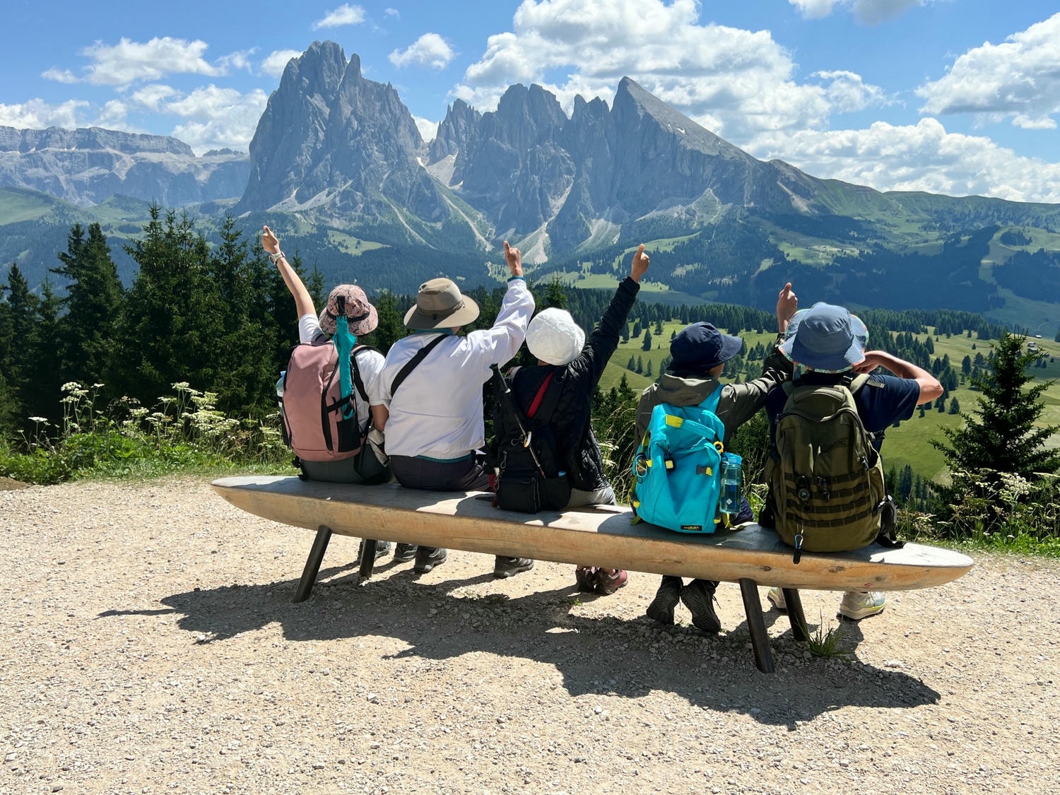 義大利。多洛米蒂Dolomites,Ortisei小鎮搭纜車上歐洲最高高山草原Alpe di Siusi / Seiser Alm 休斯高原,交通與行程安排建議 - 第10張圖
