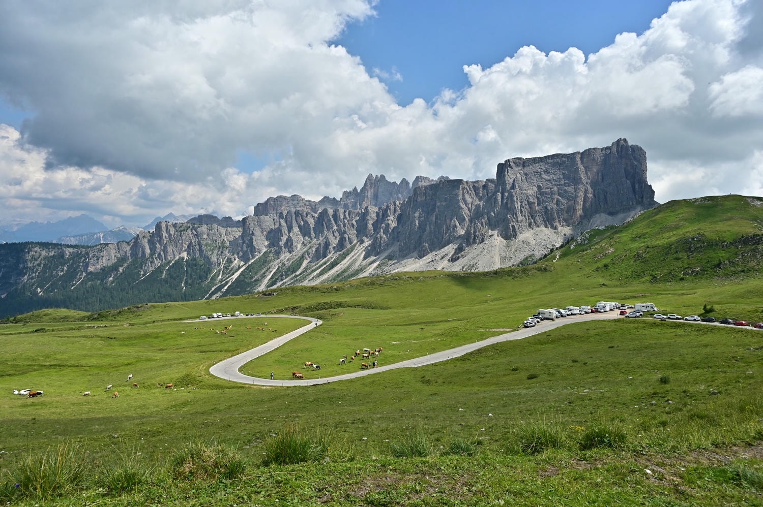 義大利。多洛米蒂Dolomites,五塔山The Cinque Torri交通資訊、健行步道推薦,Cortina d’Ampezzo地標之一! - 第39張圖
