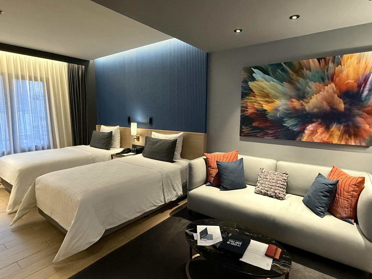 泰國。曼谷飯店推薦,Sindhorn Midtown Hotel Bangkok,近BTS Chit Lom奇隆站,空中泳池、超大兒童遊戲室,親子飯店首選! - 第11張圖