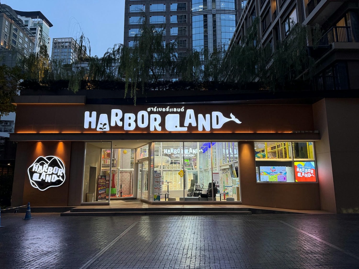 泰國。曼谷飯店推薦,Sindhorn Midtown Hotel Bangkok,近BTS Chit Lom奇隆站,空中泳池、超大兒童遊戲室,親子飯店首選! - 第7張圖