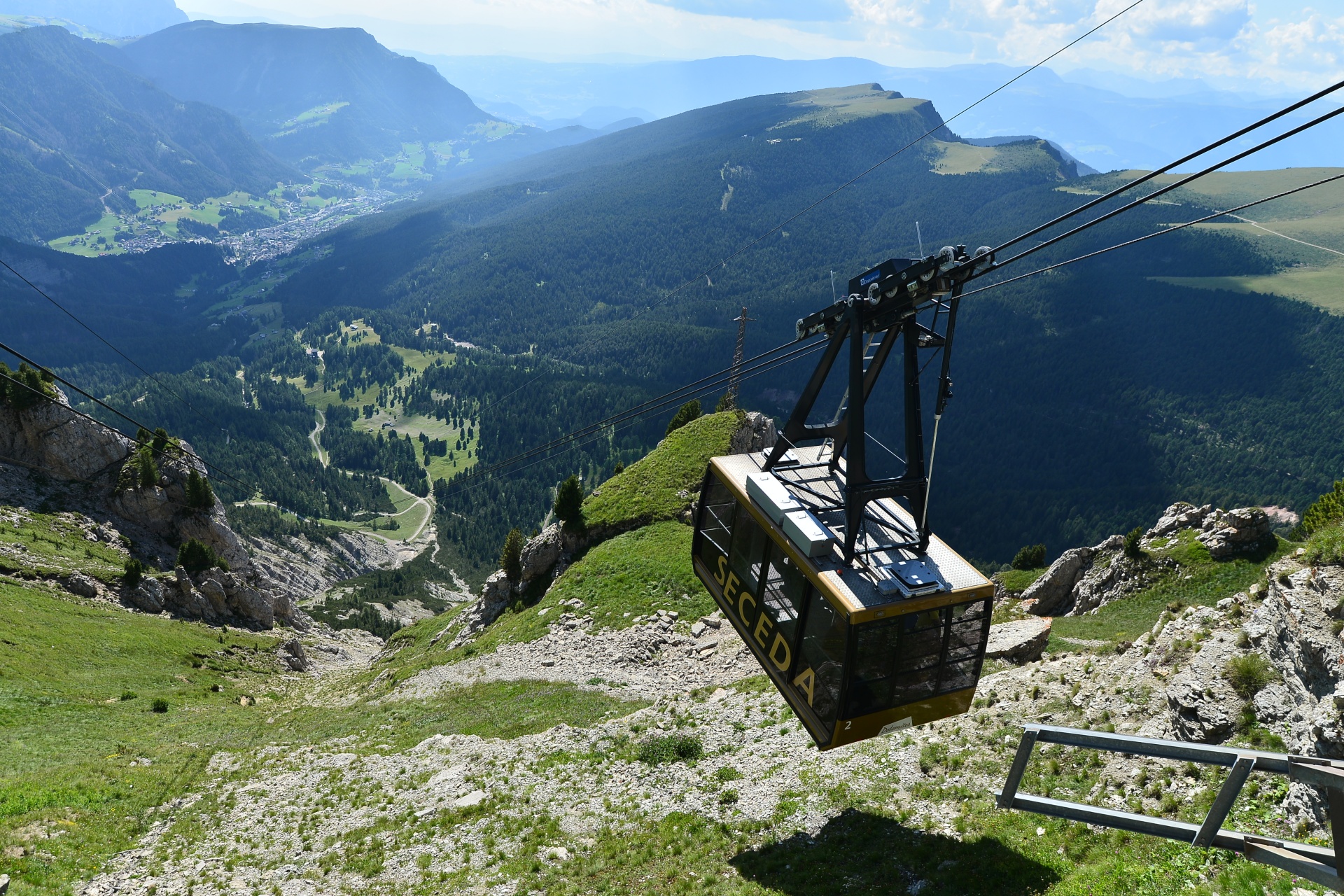 義大利。Dolomites多洛米蒂,Val Gardena地區交通攻略!用Gardena Card暢遊Val Gardena地區18條纜車路線,搭公車飽覽Val Gardena地區美景! - 第19張圖