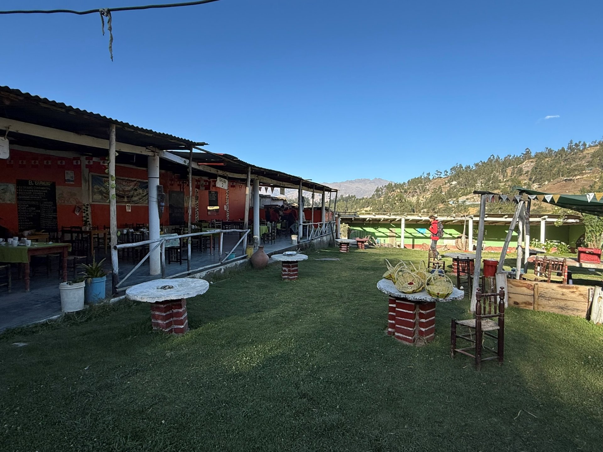 祕魯瓦拉斯 Laguna 69 │69湖一日健行攻略：交通、路線與注意事項