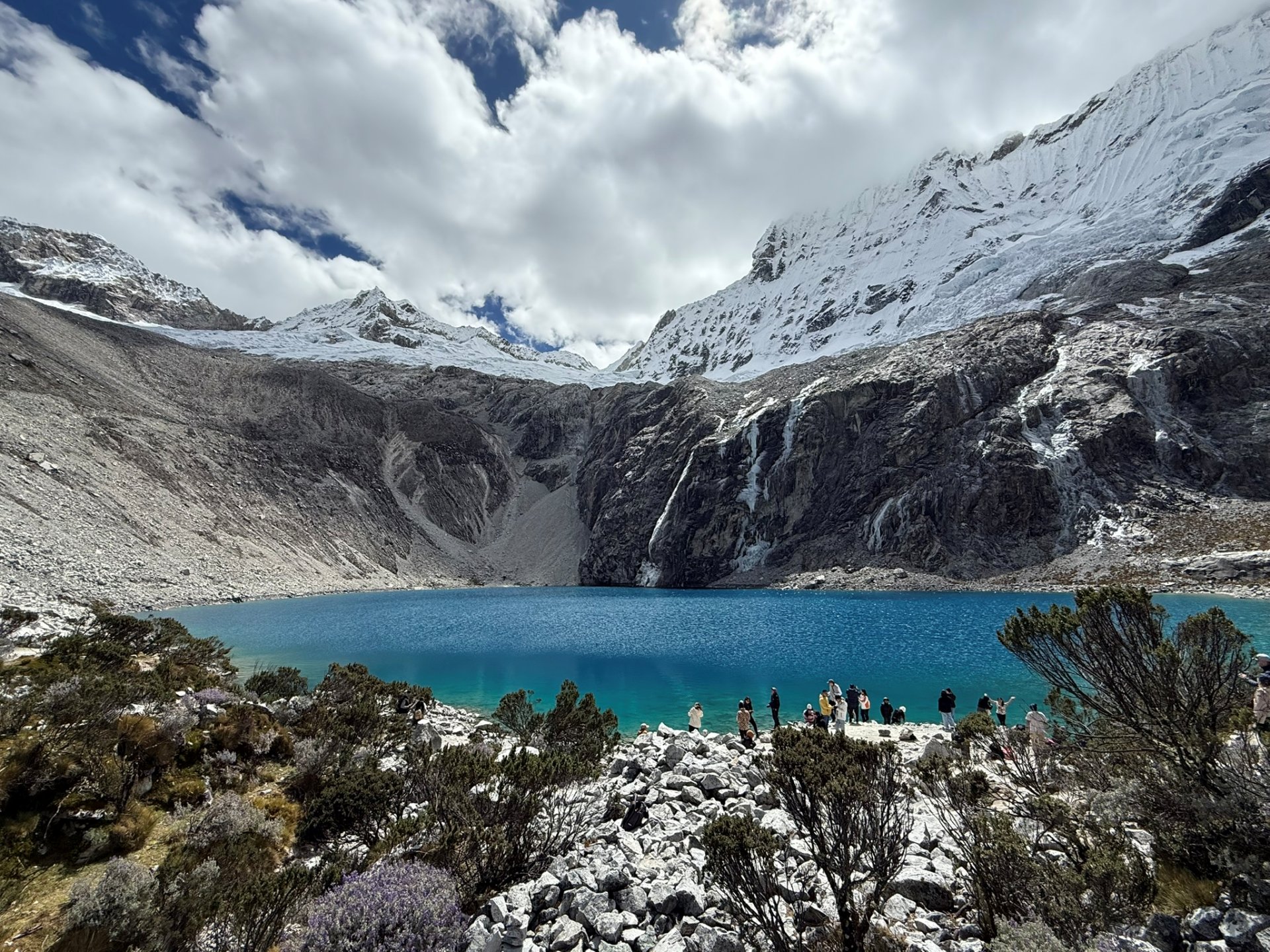 祕魯瓦拉斯 Laguna 69 │69湖一日健行攻略：交通、路線與注意事項