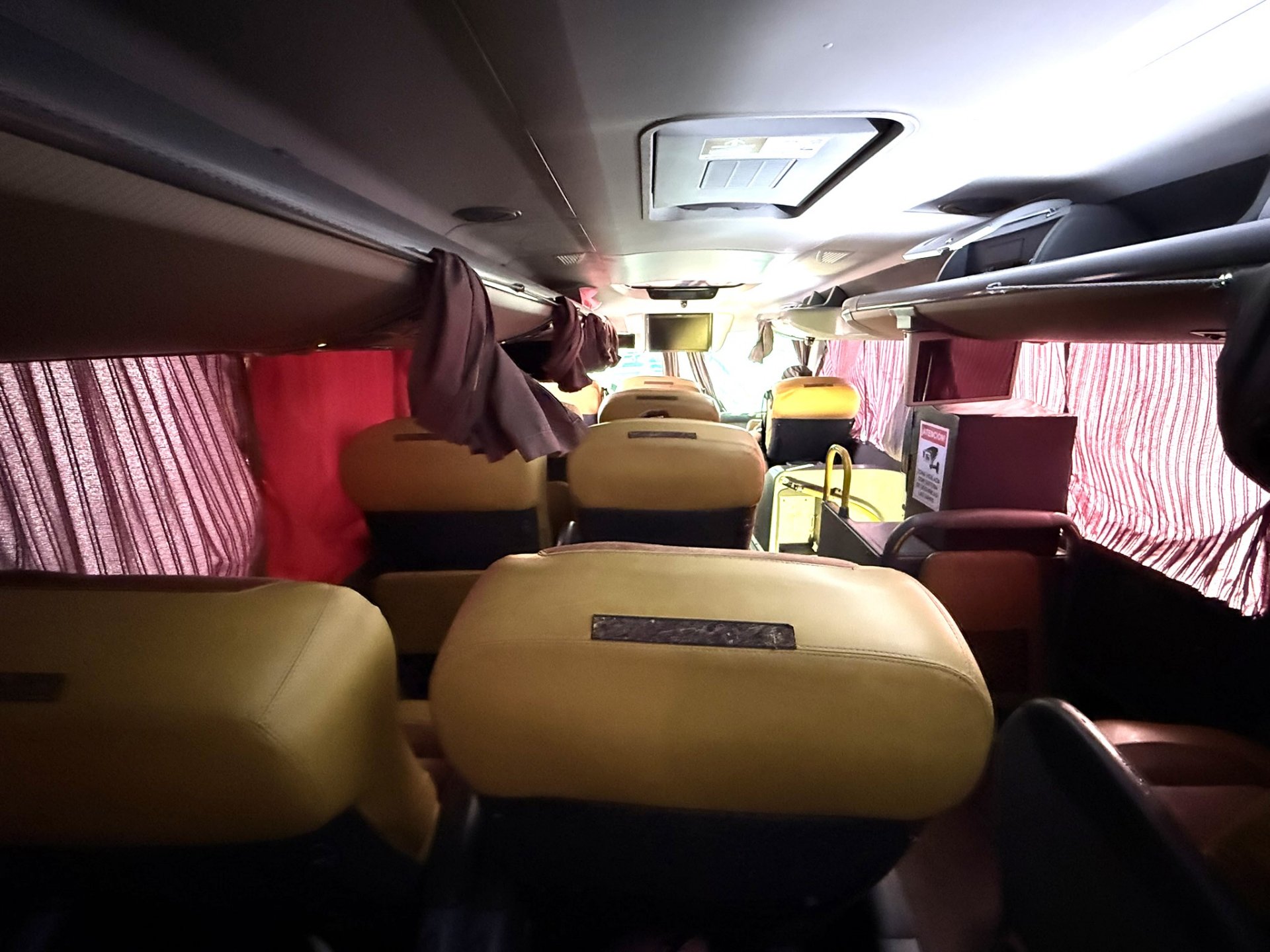 玻利維亞 Uyuni 經 Ollagüe 入境智利攻略|Hito Cajón 之外的替代路線(含 Calama 轉車 阿卡塔馬交通) - 第23張圖 玻利維亞 Uyuni 經 Ollagüe 入境智利攻略|Hito Cajón 之外的替代路線(含 Calama 轉車 阿卡塔馬交通)