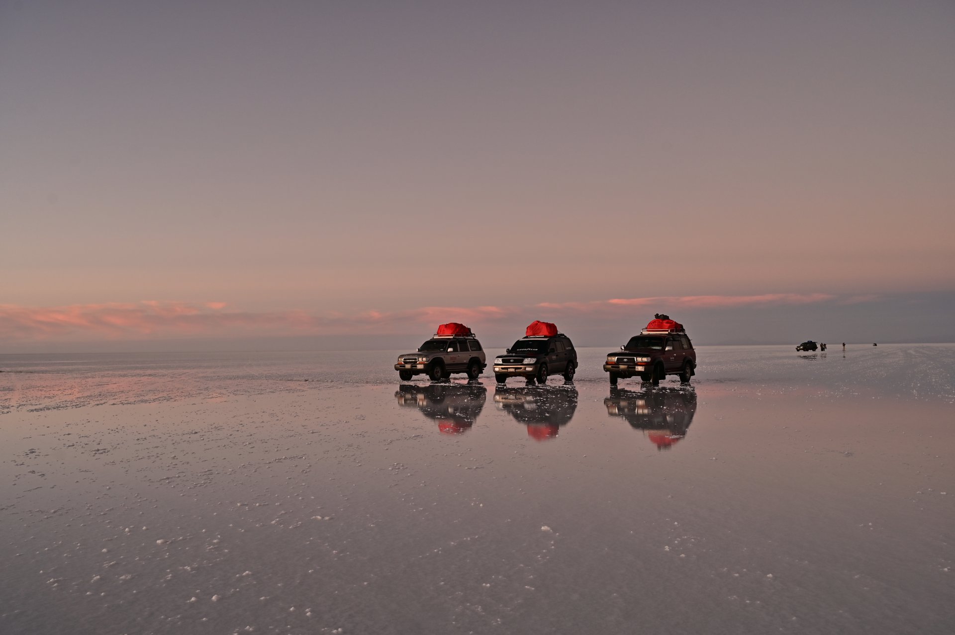 玻利維亞。Uyuni 烏尤尼鹽湖三日團到阿塔卡馬 Atacama超完整攻略！路線介紹、旅行社選擇、注意事項
