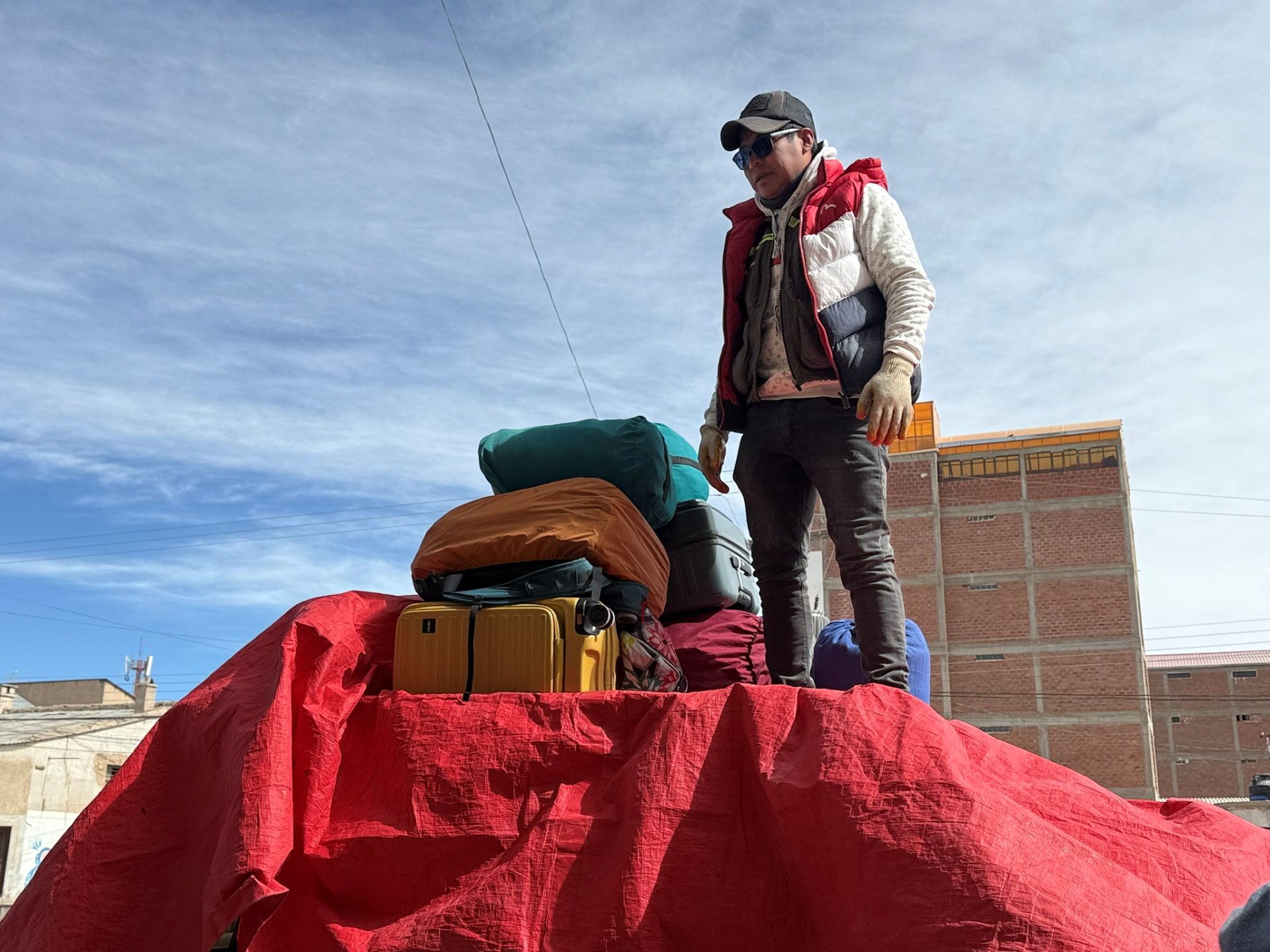 玻利維亞。Uyuni 烏尤尼鹽湖三日團到阿塔卡馬 Atacama超完整攻略！路線介紹、旅行社選擇、注意事項