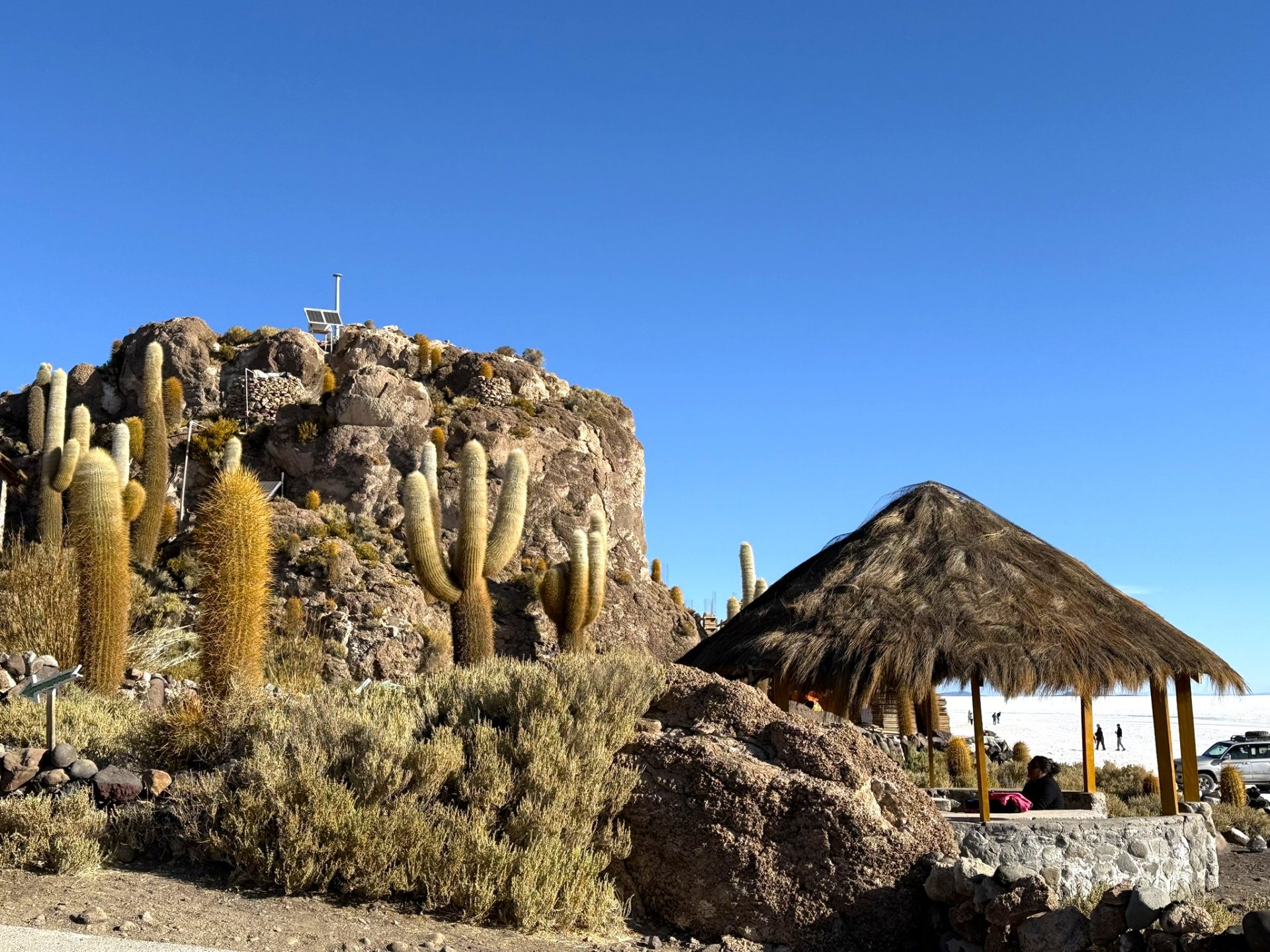 玻利維亞。Uyuni 烏尤尼鹽湖三日團到阿塔卡馬 Atacama超完整攻略！路線介紹、旅行社選擇、注意事項