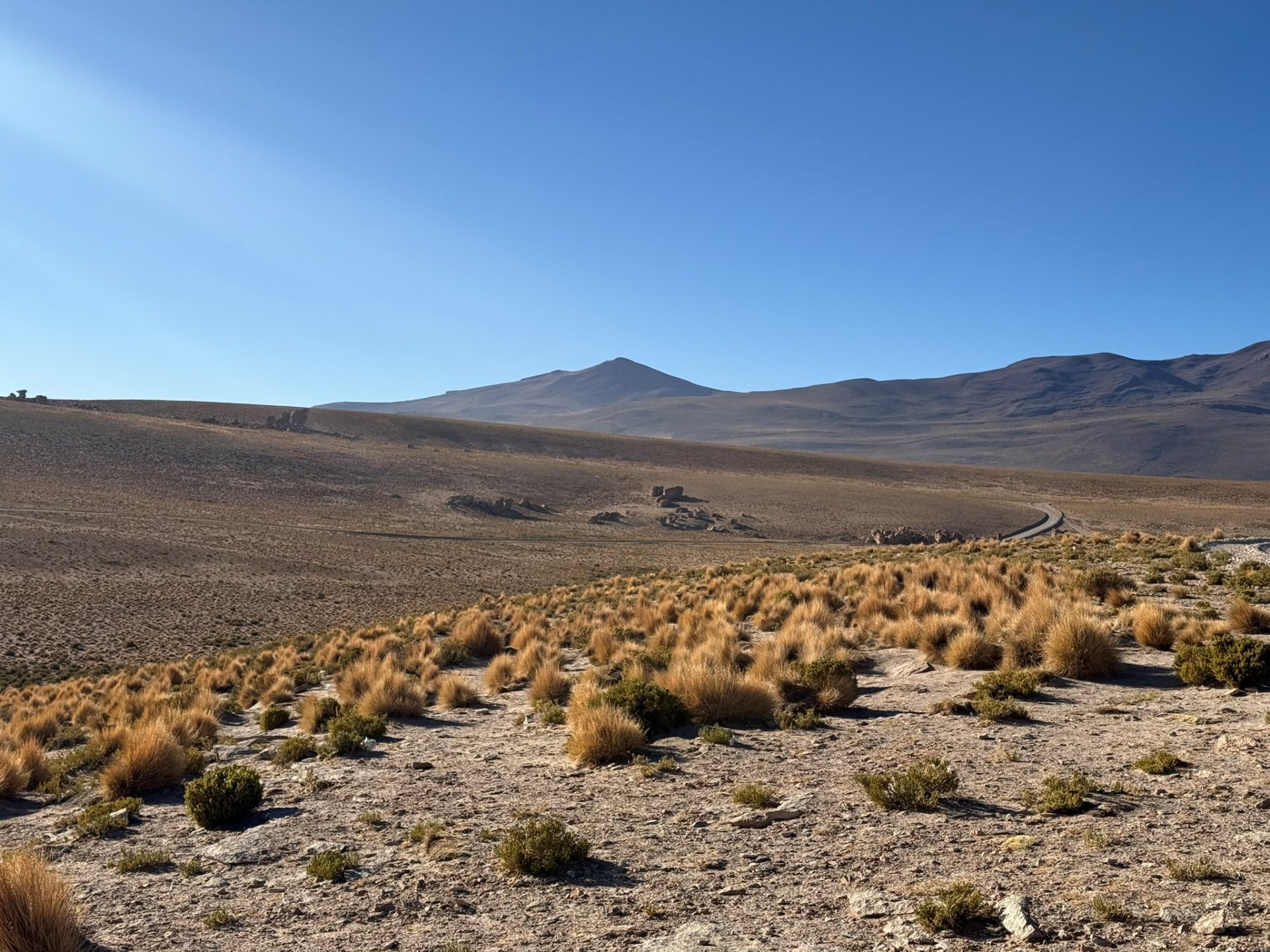 玻利維亞。Uyuni 烏尤尼鹽湖三日團到阿塔卡馬 Atacama超完整攻略！路線介紹、旅行社選擇、注意事項