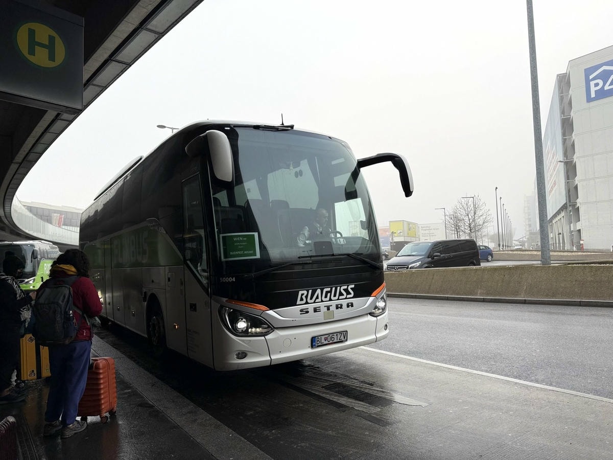 從維也納機場到布達佩斯|交通方式與 FlixBus 實際搭乘分享 - 第11張圖 從維也納機場到布達佩斯|交通方式與 FlixBus 實際搭乘分享